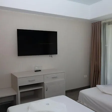 Ξενοδοχείο Alis 3*